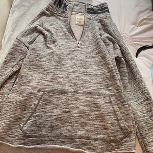 Gray 1/4 zip